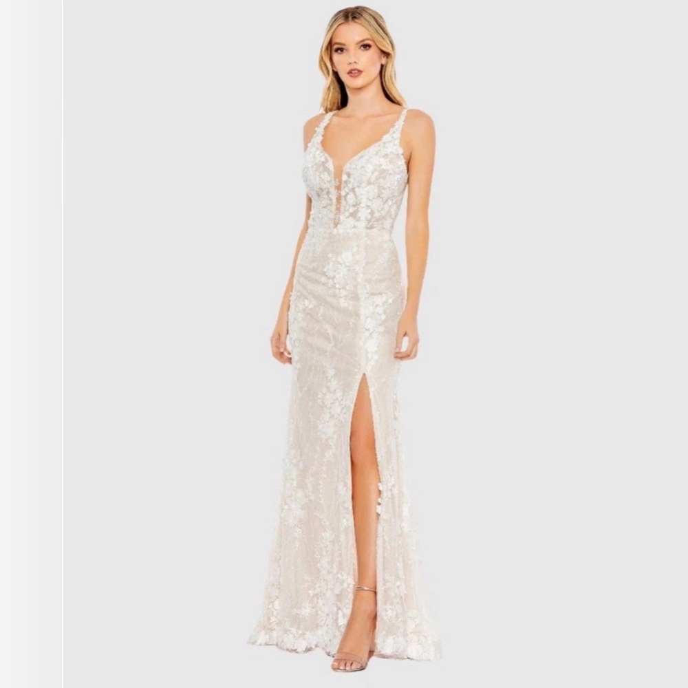 Mac Duggal Ivory Lace Sequin Gown with Thigh Slit Size 12 New